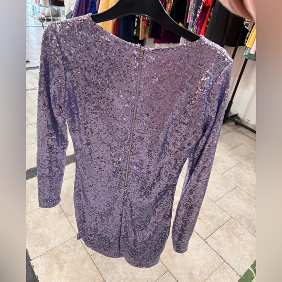 Brand new dress - Picture 2 of 4